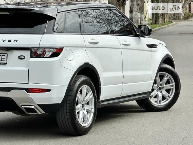 Белый Ленд Ровер Рендж Ровер Эвок, объемом двигателя 2.2 л и пробегом 40 тыс. км за 29999 $, фото 3 на Automoto.ua