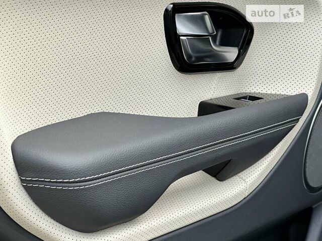 Белый Ленд Ровер Рендж Ровер Эвок, объемом двигателя 2.2 л и пробегом 40 тыс. км за 29999 $, фото 81 на Automoto.ua