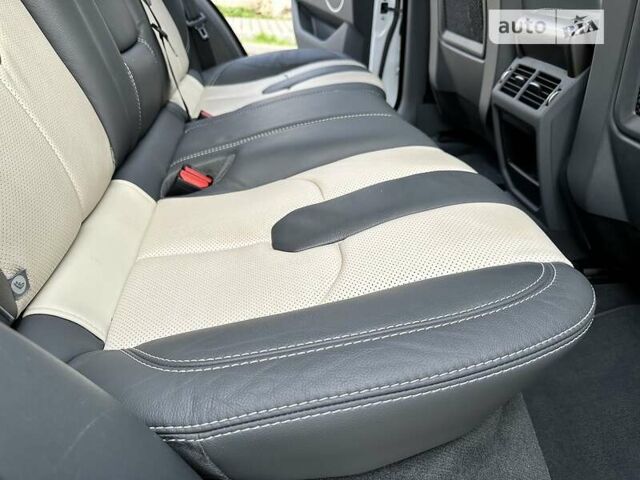 Белый Ленд Ровер Рендж Ровер Эвок, объемом двигателя 2.2 л и пробегом 40 тыс. км за 29999 $, фото 51 на Automoto.ua