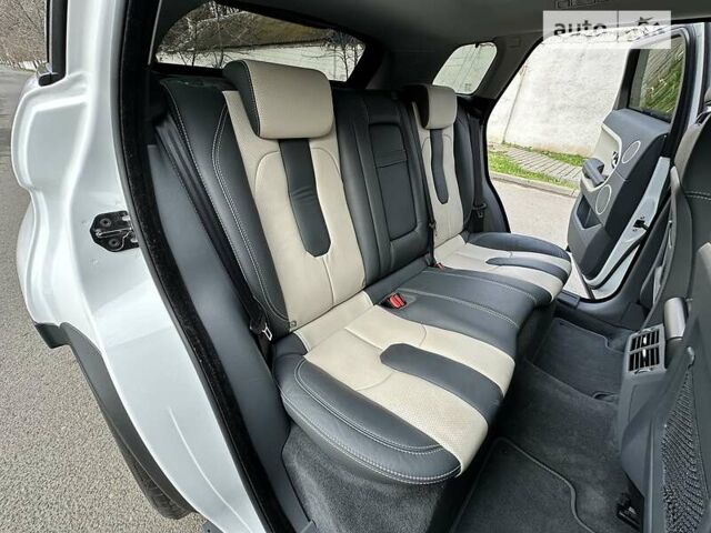 Белый Ленд Ровер Рендж Ровер Эвок, объемом двигателя 2.2 л и пробегом 40 тыс. км за 29999 $, фото 82 на Automoto.ua