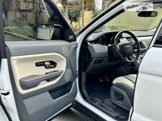 Белый Ленд Ровер Рендж Ровер Эвок, объемом двигателя 2.2 л и пробегом 40 тыс. км за 29999 $, фото 29 на Automoto.ua