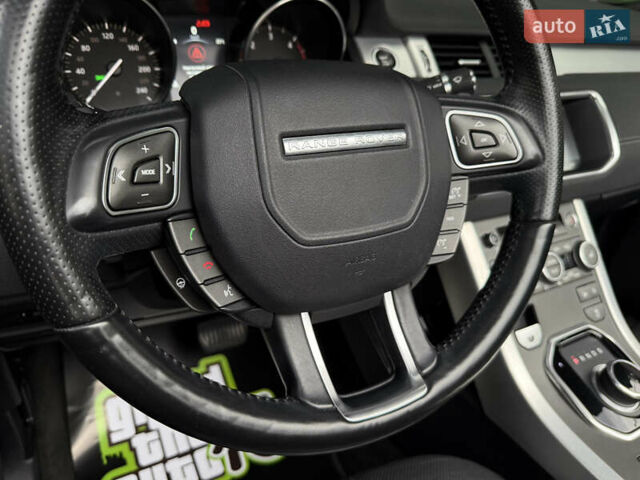 Ленд Ровер Рендж Ровер Эвок 2017 в Киеве на Automoto.ua Белый Ленд Ровер Рендж Ровер Эвок, объемом двигателя 2 л и пробегом 110 тыс. км за 29999 $, фото 17 на Automoto.ua