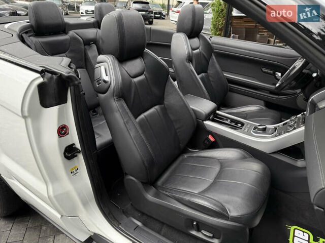 Ленд Ровер Рендж Ровер Эвок 2017 в Киеве на Automoto.ua Белый Ленд Ровер Рендж Ровер Эвок, объемом двигателя 2 л и пробегом 110 тыс. км за 29999 $, фото 37 на Automoto.ua