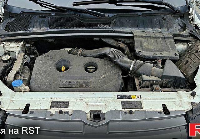 Белый Ленд Ровер Рендж Ровер Эвок, объемом двигателя 2 л и пробегом 84 тыс. км за 17900 $, фото 13 на Automoto.ua