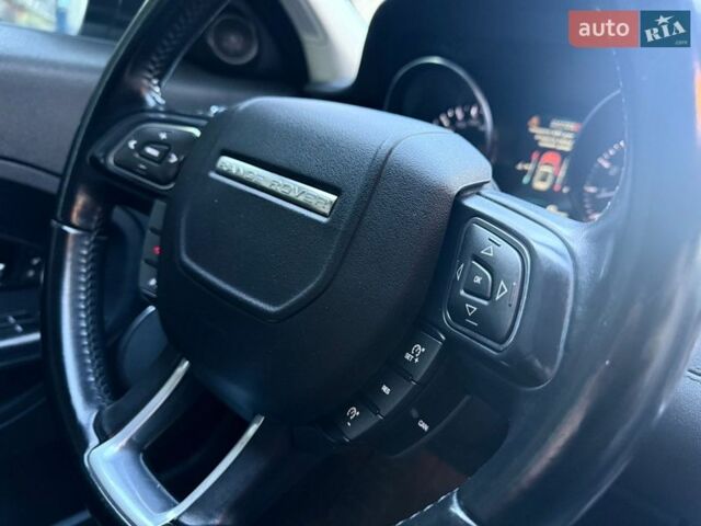 Белый Ленд Ровер Рендж Ровер Эвок, объемом двигателя 2 л и пробегом 168 тыс. км за 17400 $, фото 62 на Automoto.ua