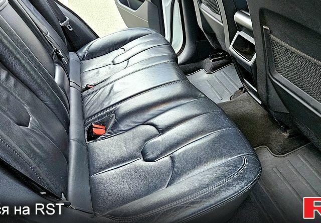 Белый Ленд Ровер Рендж Ровер Эвок, объемом двигателя 2 л и пробегом 84 тыс. км за 17900 $, фото 11 на Automoto.ua