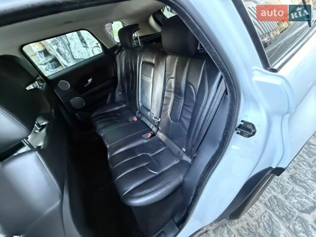 Белый Ленд Ровер Рендж Ровер Эвок, объемом двигателя 2 л и пробегом 168 тыс. км за 17400 $, фото 75 на Automoto.ua