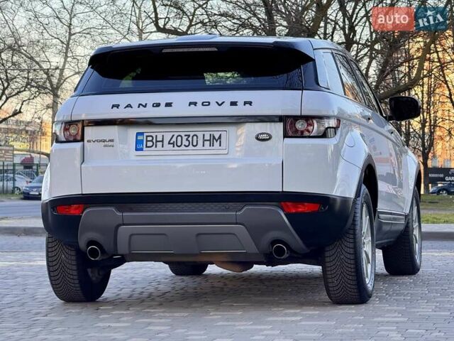 Белый Ленд Ровер Рендж Ровер Эвок, объемом двигателя 2 л и пробегом 168 тыс. км за 17800 $, фото 68 на Automoto.ua