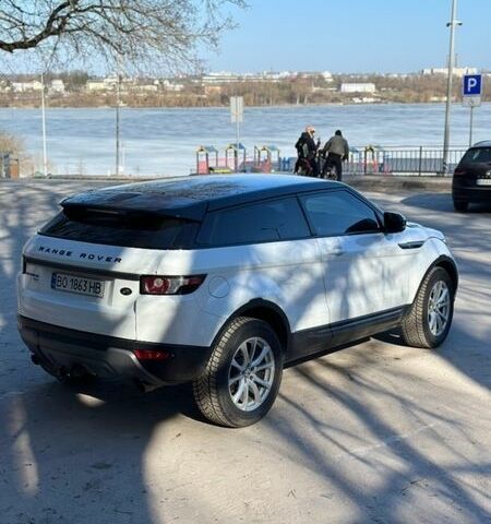 Белый Ленд Ровер Рендж Ровер Эвок, объемом двигателя 2 л и пробегом 179 тыс. км за 12700 $, фото 8 на Automoto.ua