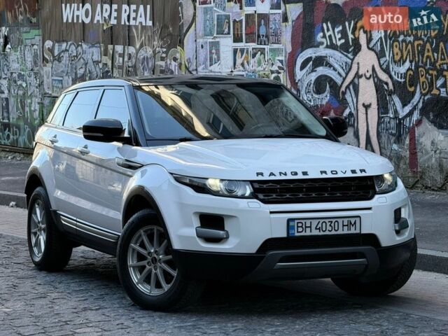 Белый Ленд Ровер Рендж Ровер Эвок, объемом двигателя 2 л и пробегом 168 тыс. км за 17400 $, фото 9 на Automoto.ua