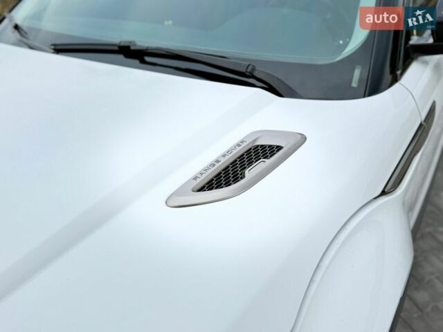 Білий Ленд Ровер Рендж Ровер Евок, об'ємом двигуна 2 л та пробігом 179 тис. км за 12500 $, фото 40 на Automoto.ua