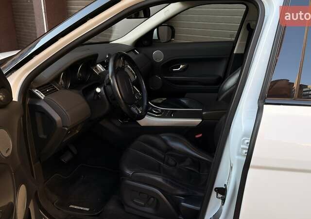 Белый Ленд Ровер Рендж Ровер Эвок, объемом двигателя 2 л и пробегом 142 тыс. км за 13750 $, фото 12 на Automoto.ua