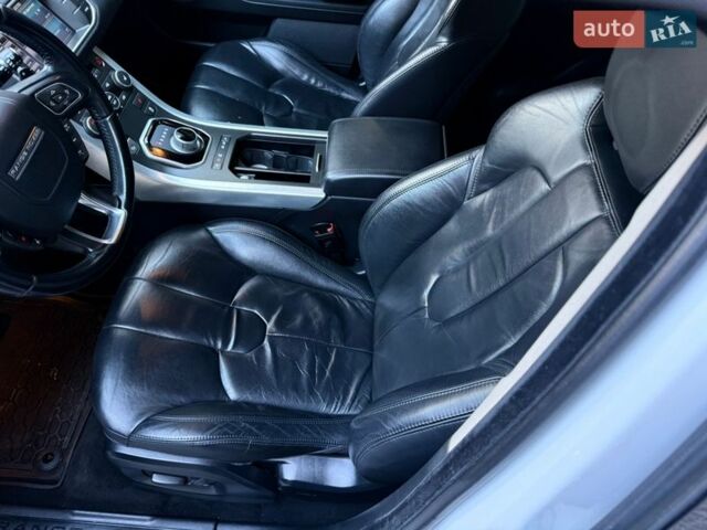 Белый Ленд Ровер Рендж Ровер Эвок, объемом двигателя 2 л и пробегом 168 тыс. км за 17400 $, фото 39 на Automoto.ua