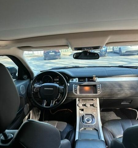 Белый Ленд Ровер Рендж Ровер Эвок, объемом двигателя 2 л и пробегом 179 тыс. км за 12700 $, фото 33 на Automoto.ua