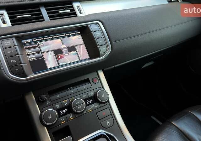 Белый Ленд Ровер Рендж Ровер Эвок, объемом двигателя 2 л и пробегом 142 тыс. км за 13750 $, фото 27 на Automoto.ua