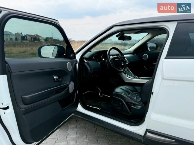 Білий Ленд Ровер Рендж Ровер Евок, об'ємом двигуна 2 л та пробігом 179 тис. км за 12500 $, фото 41 на Automoto.ua