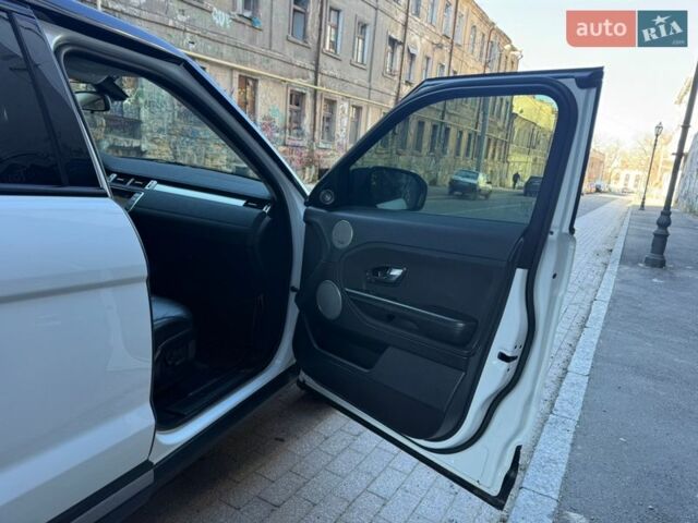 Белый Ленд Ровер Рендж Ровер Эвок, объемом двигателя 2 л и пробегом 168 тыс. км за 17400 $, фото 49 на Automoto.ua