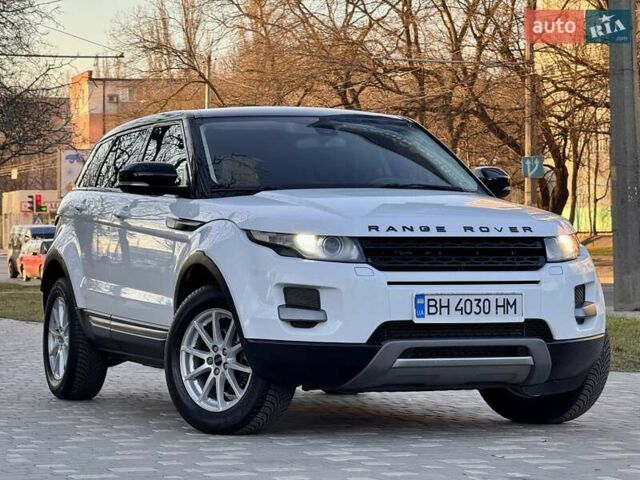 Белый Ленд Ровер Рендж Ровер Эвок, объемом двигателя 2 л и пробегом 168 тыс. км за 17800 $, фото 88 на Automoto.ua
