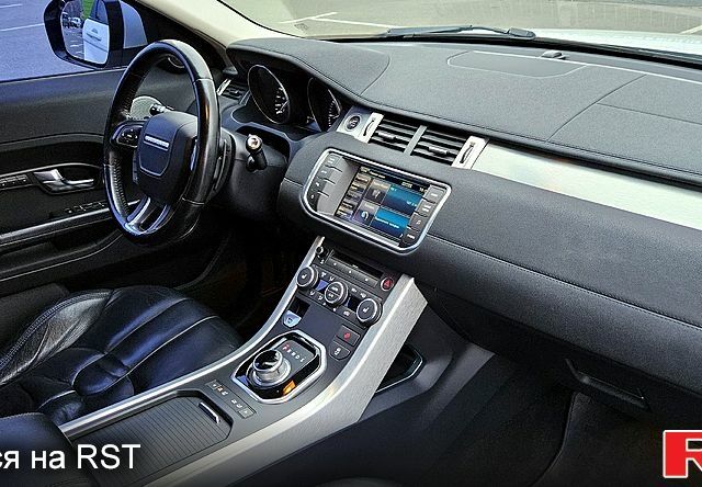 Белый Ленд Ровер Рендж Ровер Эвок, объемом двигателя 2 л и пробегом 84 тыс. км за 17900 $, фото 5 на Automoto.ua