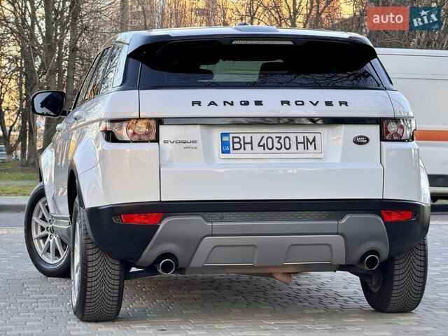 Белый Ленд Ровер Рендж Ровер Эвок, объемом двигателя 2 л и пробегом 168 тыс. км за 17800 $, фото 79 на Automoto.ua