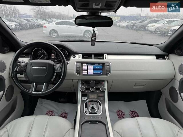 Белый Ленд Ровер Рендж Ровер Эвок, объемом двигателя 2 л и пробегом 144 тыс. км за 18500 $, фото 16 на Automoto.ua