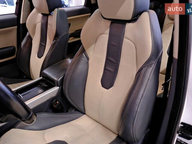 Белый Ленд Ровер Рендж Ровер Эвок, объемом двигателя 2.18 л и пробегом 180 тыс. км за 14900 $, фото 32 на Automoto.ua