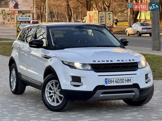 Белый Ленд Ровер Рендж Ровер Эвок, объемом двигателя 2 л и пробегом 168 тыс. км за 17800 $, фото 87 на Automoto.ua