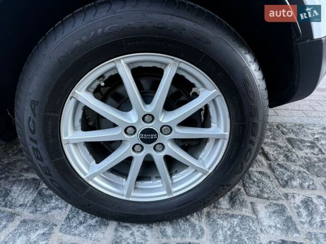 Белый Ленд Ровер Рендж Ровер Эвок, объемом двигателя 2 л и пробегом 168 тыс. км за 17400 $, фото 28 на Automoto.ua