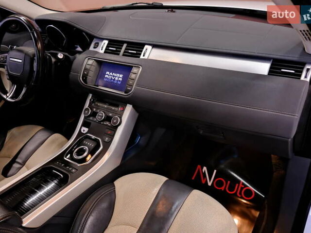 Белый Ленд Ровер Рендж Ровер Эвок, объемом двигателя 2.18 л и пробегом 180 тыс. км за 14900 $, фото 43 на Automoto.ua