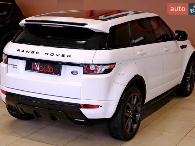 Белый Ленд Ровер Рендж Ровер Эвок, объемом двигателя 2.18 л и пробегом 180 тыс. км за 14900 $, фото 12 на Automoto.ua