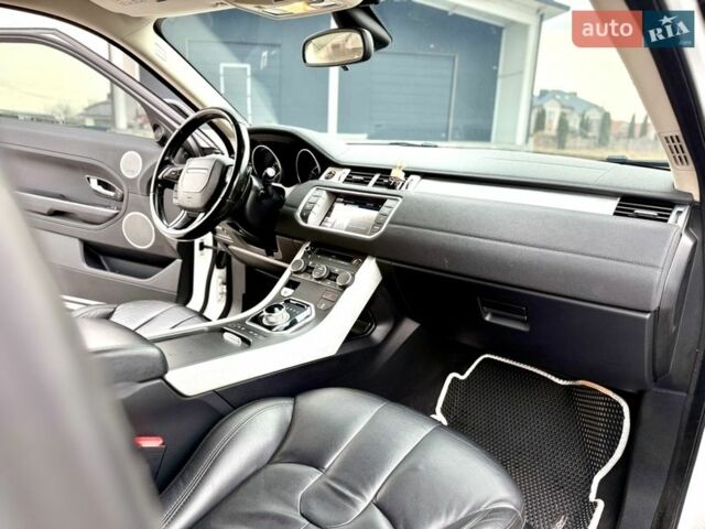 Білий Ленд Ровер Рендж Ровер Евок, об'ємом двигуна 2 л та пробігом 179 тис. км за 12500 $, фото 55 на Automoto.ua