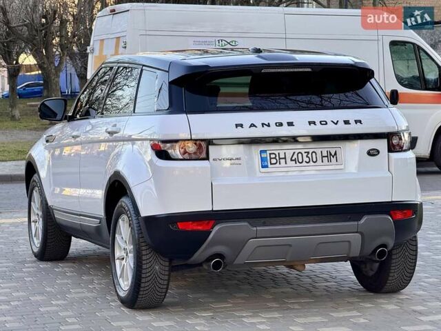 Белый Ленд Ровер Рендж Ровер Эвок, объемом двигателя 2 л и пробегом 168 тыс. км за 17800 $, фото 65 на Automoto.ua