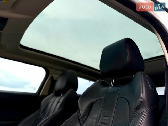 Білий Ленд Ровер Рендж Ровер Евок, об'ємом двигуна 2 л та пробігом 179 тис. км за 12500 $, фото 62 на Automoto.ua