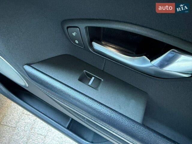 Белый Ленд Ровер Рендж Ровер Эвок, объемом двигателя 2 л и пробегом 168 тыс. км за 17400 $, фото 52 на Automoto.ua