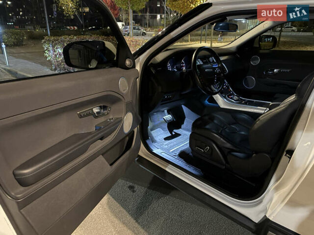 Білий Ленд Ровер Рендж Ровер Евок, об'ємом двигуна 2.18 л та пробігом 135 тис. км за 19900 $, фото 25 на Automoto.ua