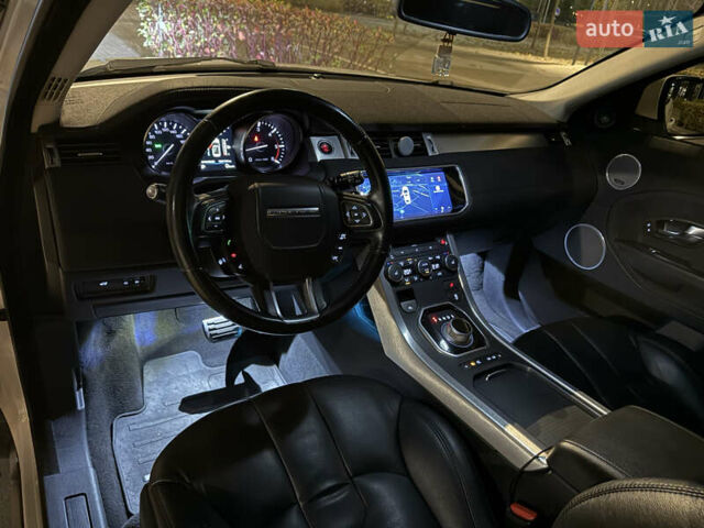 Білий Ленд Ровер Рендж Ровер Евок, об'ємом двигуна 2.18 л та пробігом 135 тис. км за 19900 $, фото 26 на Automoto.ua