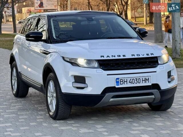Белый Ленд Ровер Рендж Ровер Эвок, объемом двигателя 2 л и пробегом 168 тыс. км за 17800 $, фото 55 на Automoto.ua