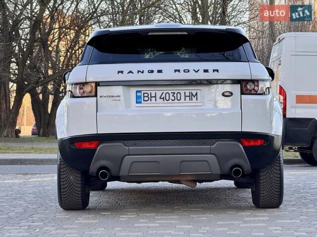 Белый Ленд Ровер Рендж Ровер Эвок, объемом двигателя 2 л и пробегом 168 тыс. км за 17800 $, фото 62 на Automoto.ua