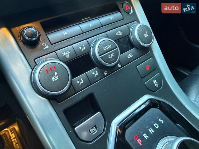 Белый Ленд Ровер Рендж Ровер Эвок, объемом двигателя 2 л и пробегом 168 тыс. км за 17400 $, фото 47 на Automoto.ua