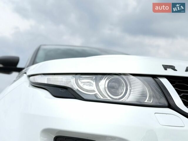 Білий Ленд Ровер Рендж Ровер Евок, об'ємом двигуна 2 л та пробігом 179 тис. км за 12500 $, фото 37 на Automoto.ua