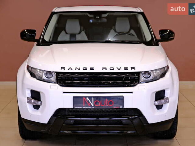 Белый Ленд Ровер Рендж Ровер Эвок, объемом двигателя 2.18 л и пробегом 180 тыс. км за 14900 $, фото 1 на Automoto.ua