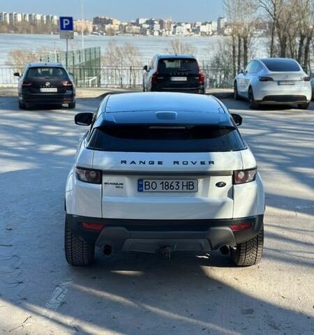 Белый Ленд Ровер Рендж Ровер Эвок, объемом двигателя 2 л и пробегом 179 тыс. км за 12700 $, фото 10 на Automoto.ua