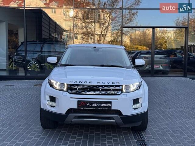 Белый Ленд Ровер Рендж Ровер Эвок, объемом двигателя 2.18 л и пробегом 159 тыс. км за 17900 $, фото 1 на Automoto.ua