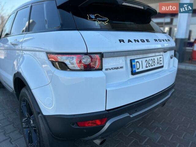 Белый Ленд Ровер Рендж Ровер Эвок, объемом двигателя 2 л и пробегом 183 тыс. км за 11800 $, фото 9 на Automoto.ua