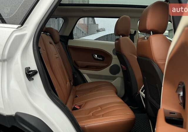 Білий Ленд Ровер Рендж Ровер Евок, об'ємом двигуна 2 л та пробігом 231 тис. км за 16990 $, фото 49 на Automoto.ua