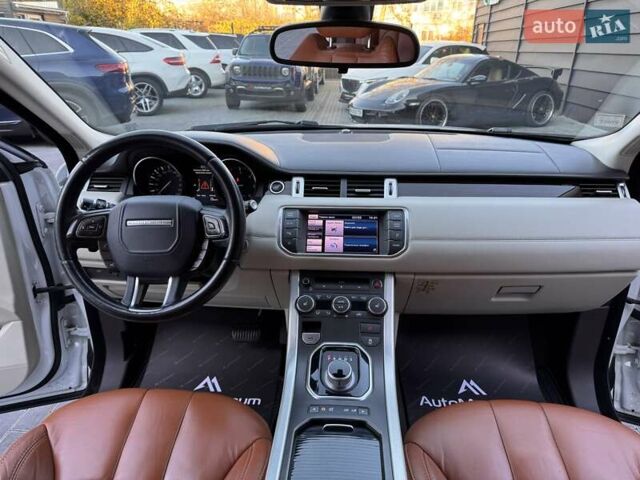 Белый Ленд Ровер Рендж Ровер Эвок, объемом двигателя 2.18 л и пробегом 159 тыс. км за 17900 $, фото 16 на Automoto.ua