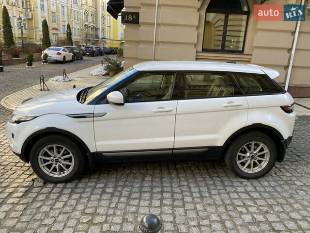 Ленд Ровер Рендж Ровер Эвок 2012 в Киеве на Automoto.ua Белый Ленд Ровер Рендж Ровер Эвок, объемом двигателя 2.18 л и пробегом 215 тыс. км за 19999 $, фото 74 на Automoto.ua