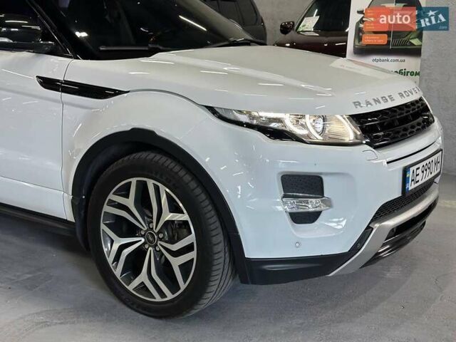 Белый Ленд Ровер Рендж Ровер Эвок, объемом двигателя 2.18 л и пробегом 112 тыс. км за 19999 $, фото 8 на Automoto.ua