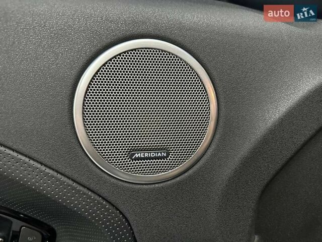 Белый Ленд Ровер Рендж Ровер Эвок, объемом двигателя 2.18 л и пробегом 112 тыс. км за 19999 $, фото 12 на Automoto.ua