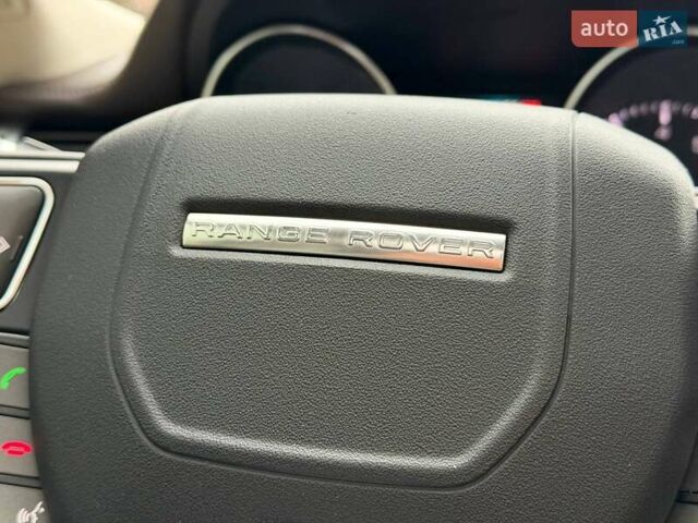 Білий Ленд Ровер Рендж Ровер Евок, об'ємом двигуна 2 л та пробігом 125 тис. км за 14800 $, фото 51 на Automoto.ua